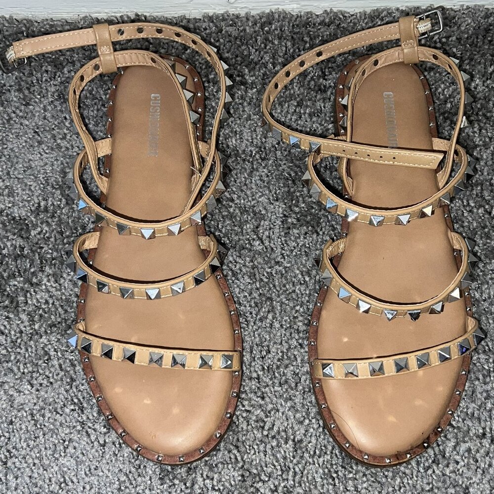 Cushionaire Tan Studded Strappy Sandals Women's Size 8.5